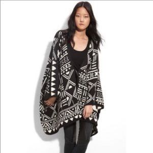 Dolce Vita Baby Alpaca Cape with Sleeves